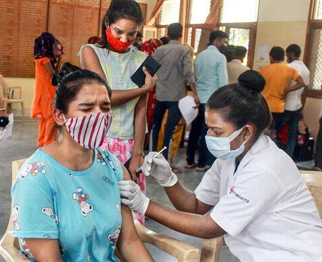 India vaccinates record 2 crore people on PM Modis birthday