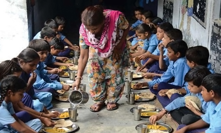 Gujarat malnutrition among children, malnourished kids