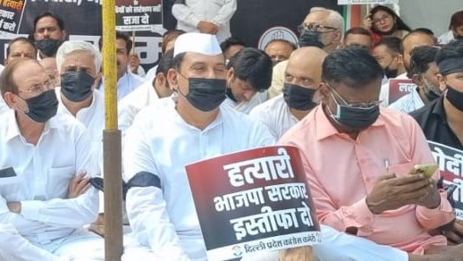 Delhi Congress leaders stage maun vrat to protest Lakshimpur Kheri violence