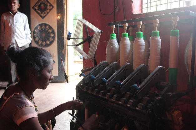 Solar charkha brings light of employment for tribal women in Maharashtra