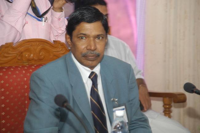 Kerala HC sets aside ex-DGP Siby Mathews 60-day bail plea in ISRO spy case