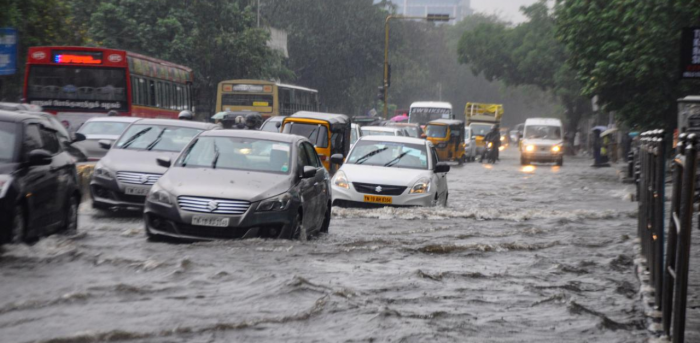 Cyclone Mandous, Chennai, Tamil Nadu red alert