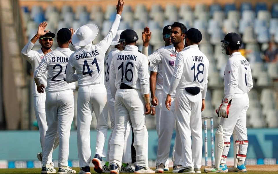 India defeat NZ by 372 runs in second Test, clinch series by 1-0