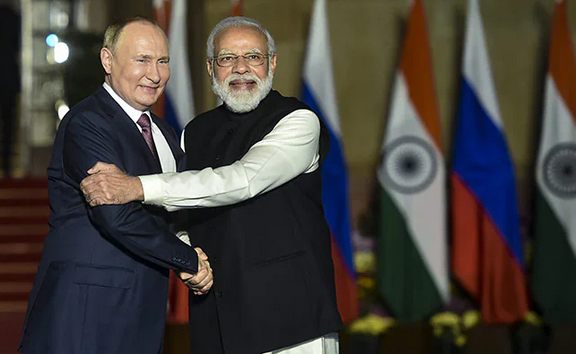 Choked by West, Russia reaches out to India for investment in oil