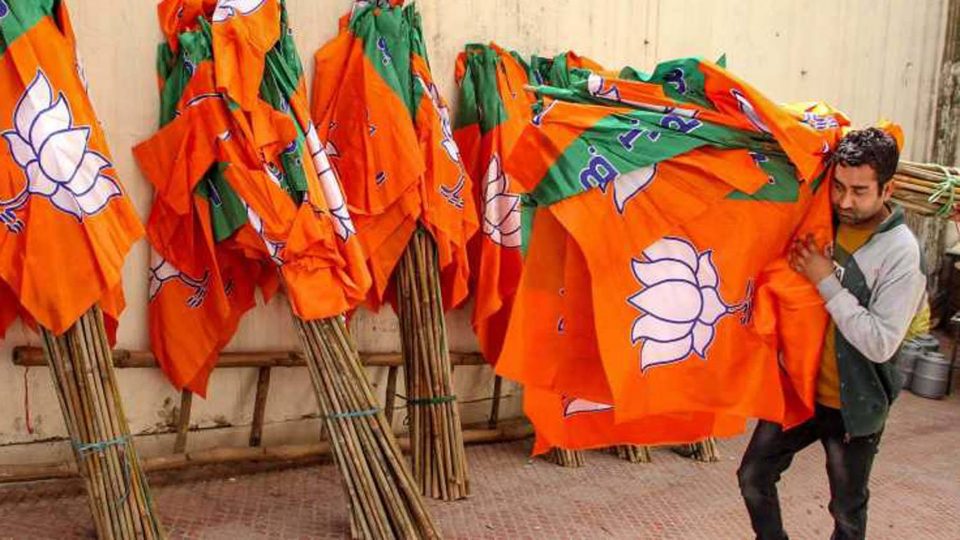 Early trends show BJP leading in UP, with Samajwadi Party in second place