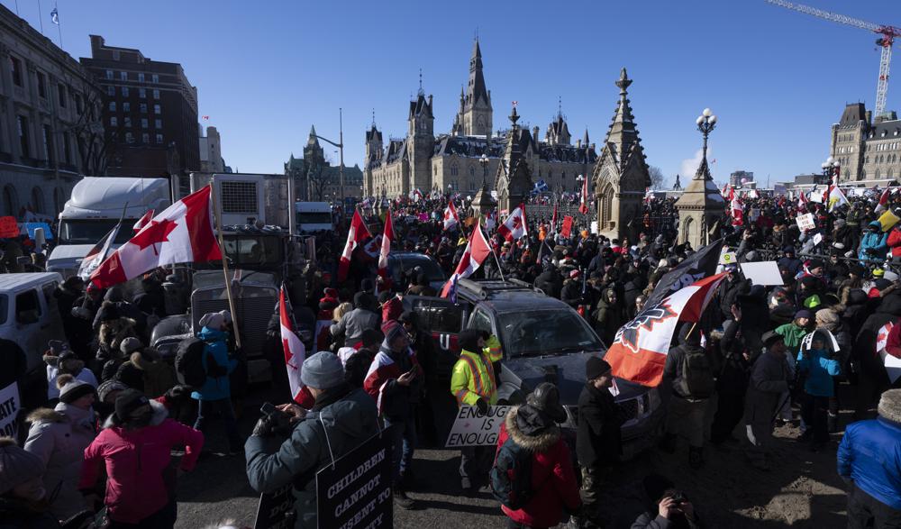 Trudeau & family flee to secret location over anti-vaccine mandate agitation