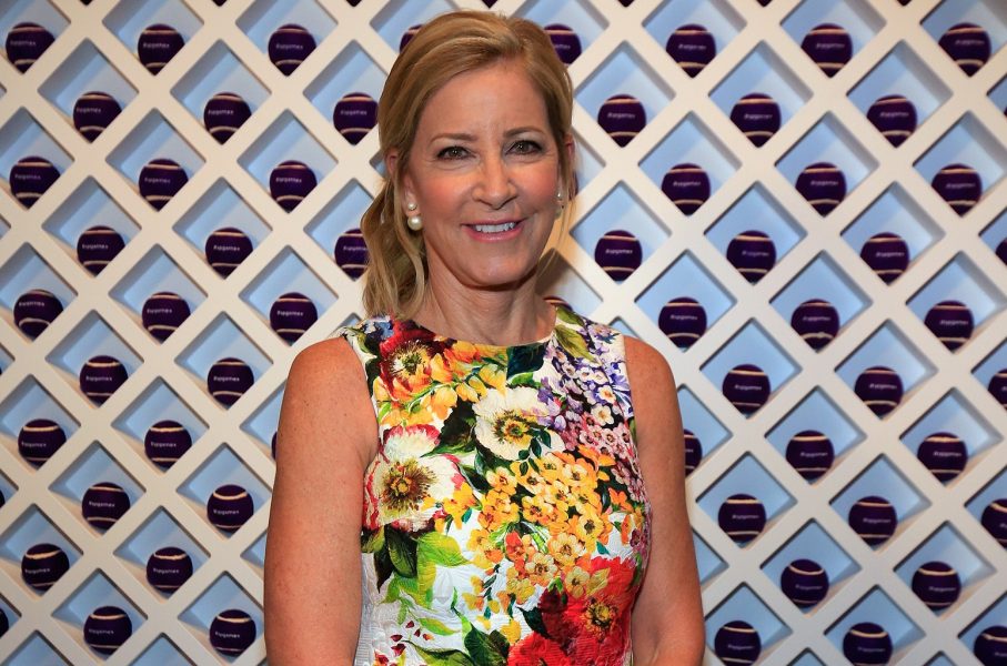 Tennis star Chris Evert reveals battle with ovarian cancer