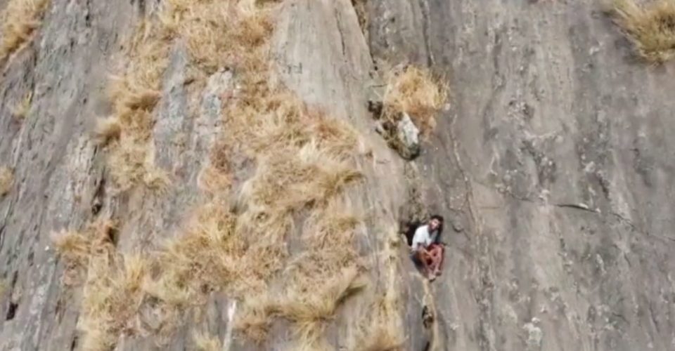 Army reaches Kerala youth trapped in mountain cliff; rescue op begins