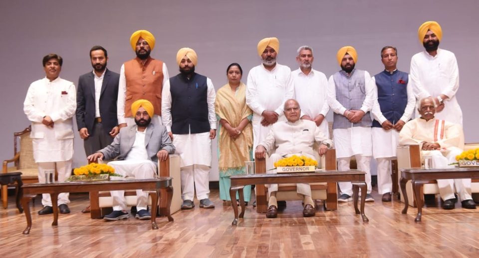 10 AAP MLAs take oath as Punjab ministers