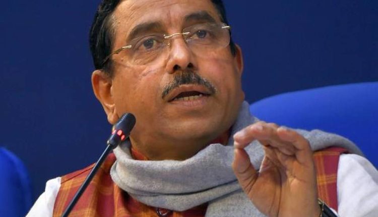 Union minister stokes controversy with comment on Indian students studying medicine abroad