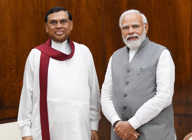 India comes to the rescue of Sri Lanka, signs $1 billion credit line