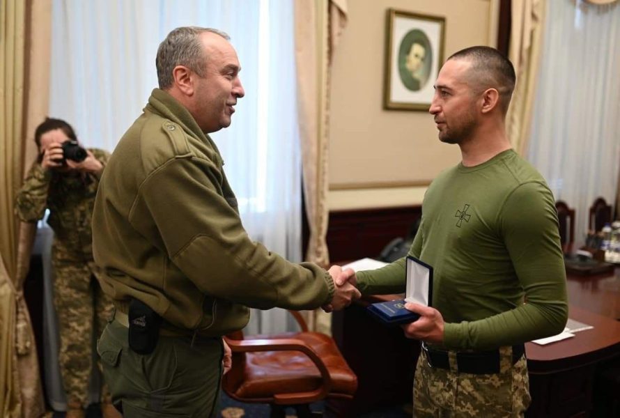 Ukraine gives medal to Snake Island soldier who defied Russian warship
