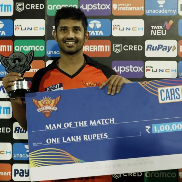 Tripathi and Markram star in SRH’s third straight win