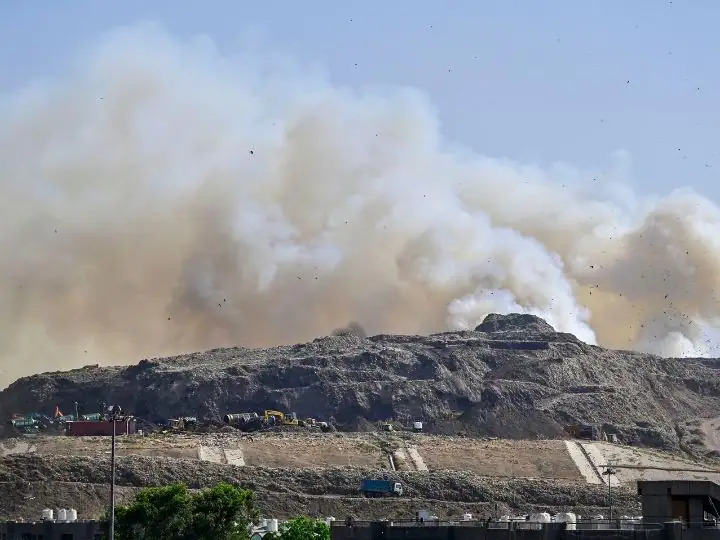 Ghazipur landfill fire: NGT likens dump sites in Delhi to time bomb