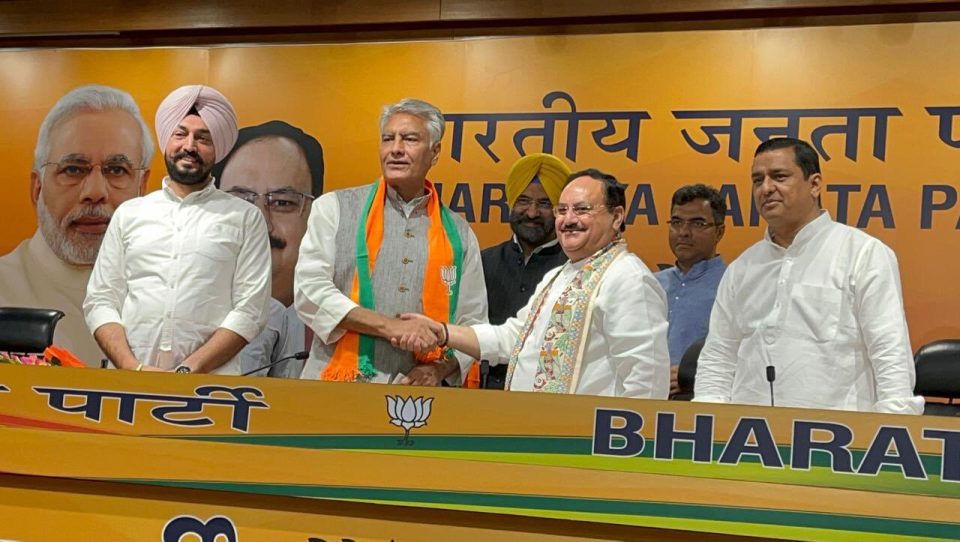 Sunil Jakhar joins BJP, says ‘Congs coterie has turned into a gang’