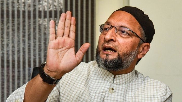 Atiq Ahmad murder: Owaisi demands resignation of Yogi, seeks SC-monitored probe