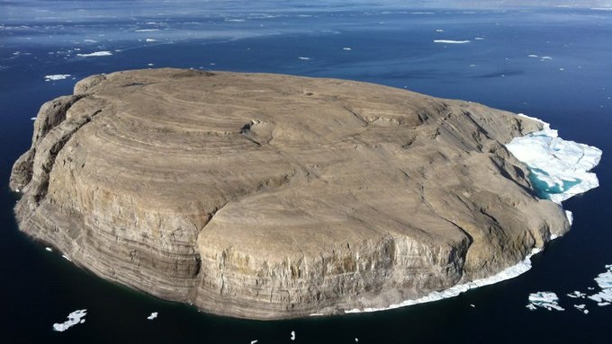 Denmark, Canada end 50-year war, share the booty — a 1.2 sq km island