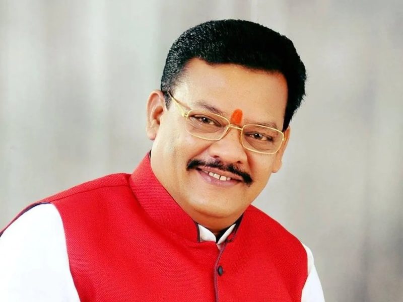 Another Sena MLA backs Shinde, says CM did not listen to Shiv Sainiks