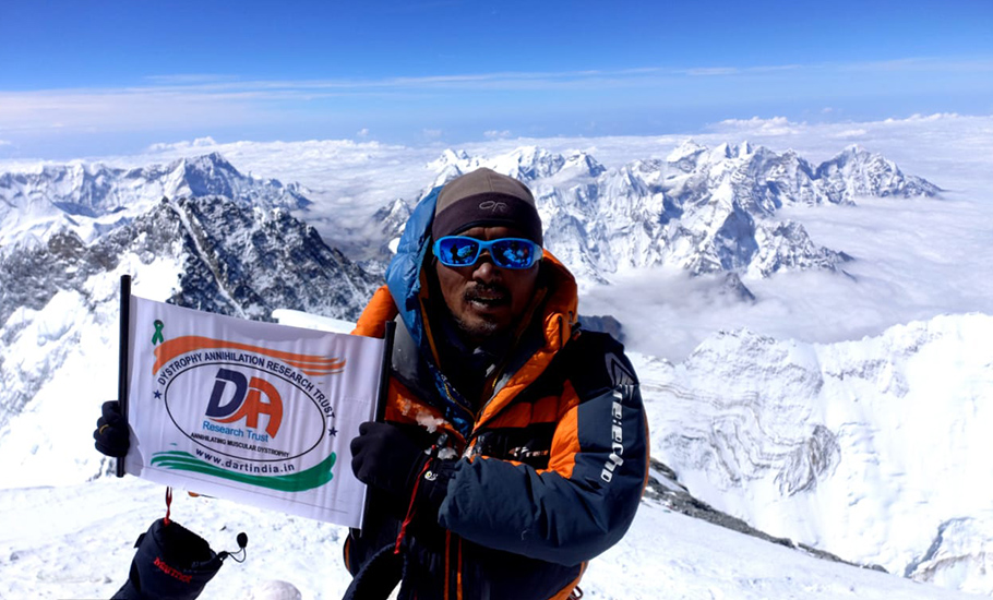 Mount Everest, muscular dystrophy