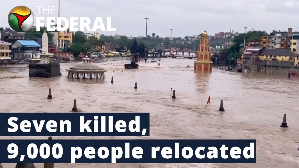 Flood batters Gujarat