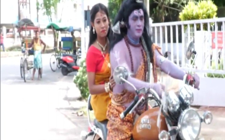 Assam man dressed up as Lord Shiva