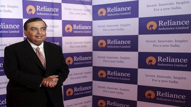 Reliance plans ₹2.75 lakh cr investment; prepares to lock horns with Adani group