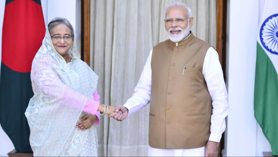 Hasina meets Modi; signs MoUs on water sharing, food security