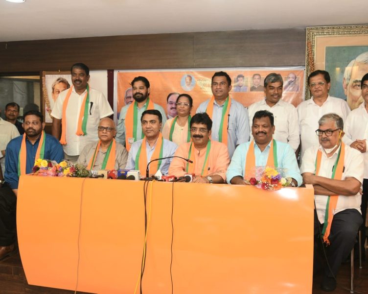 Joined BJP to strengthen PM Modis hands: Goa Cong MLAs