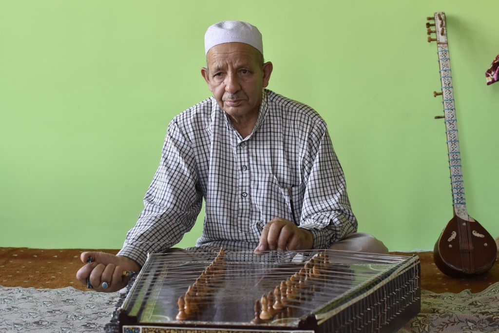 Ghulam Mohammad Zaz-Kashmir santoor maker