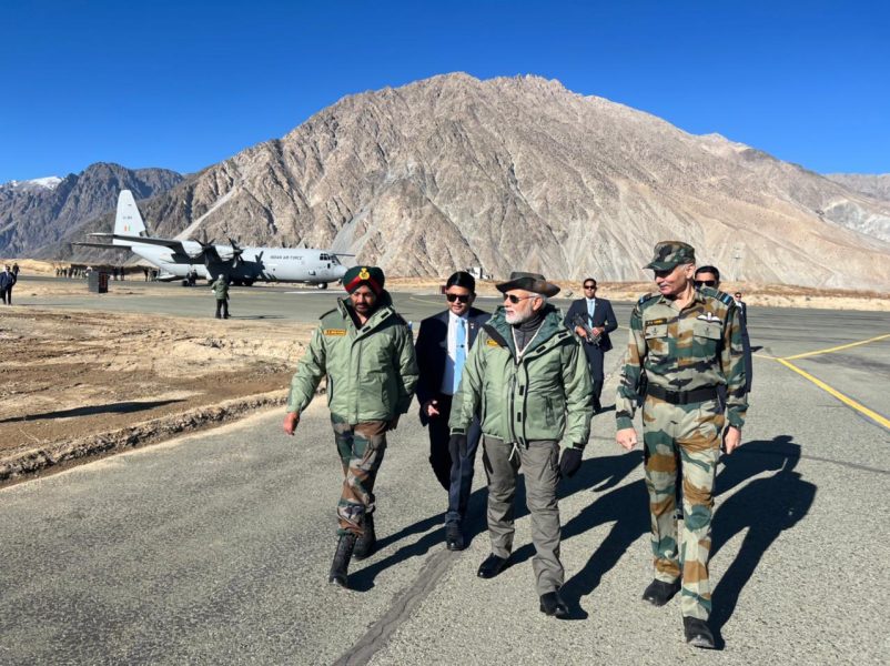 Modi at Kargil for Diwali