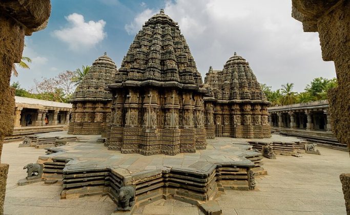 A date with history: Top 7 Unesco heritage sites in Karnataka | A date ...