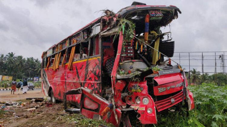 Vadakkancheri bus accident