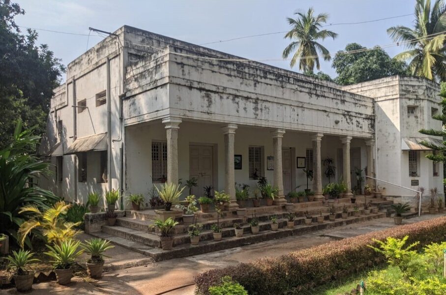 Nijalingappa’s house in Chitradurga is around 80 years old and almost dilapidated