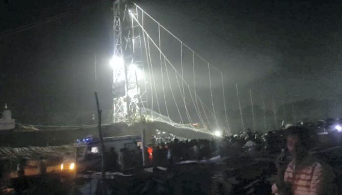 Gujarat Morbi bridge collpase