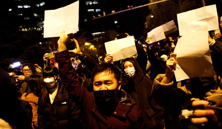 protests against Chinas zero-COVID policy, massive protests in China, Urumqi fire