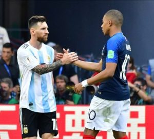 Lionel Messi Kylian Mbappe FIFA World Cup 2022