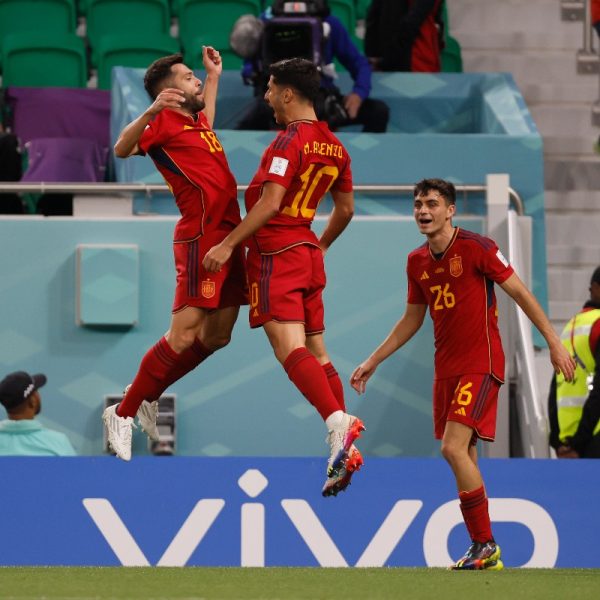 FIFA World Cup: Record-setting Spain hammers listless Costa Rica 7-0