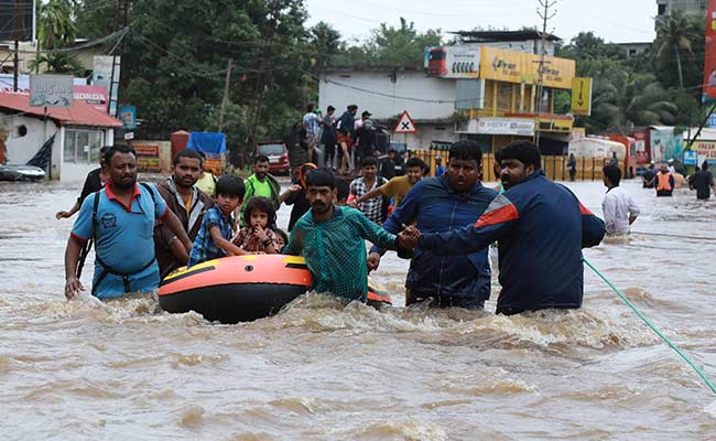 Kerala floods 2018, flood relief payment, Kerala government, Centre