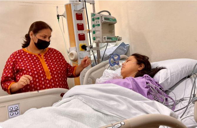 An example for daughters: Union ministers praise for Rohini after Lalu’s surgery