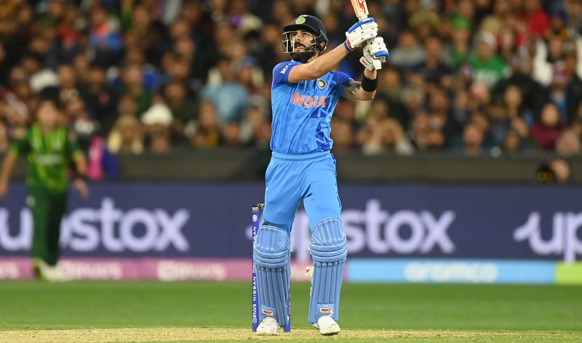 Virat Kohli seis Haris Rauf T20 Copa del Mundo 2022