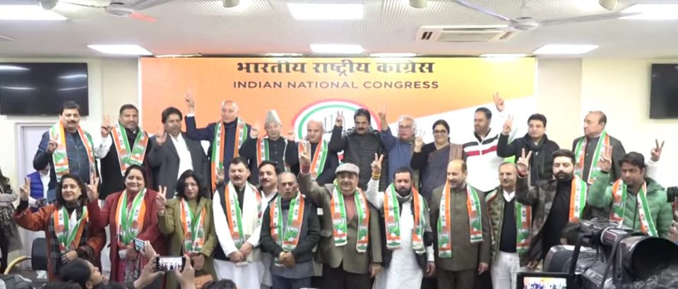 Realised our mistake: Ghulam Nabi Azads followers return to Congress