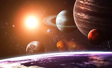 Five planet hangout, Mercury, Jupiter, Venus, Uranus and Mars are all set to line up near the moon.