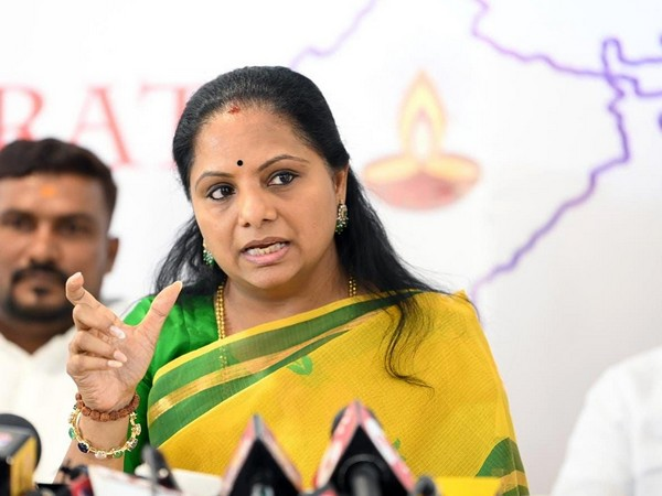 kavitha kcr