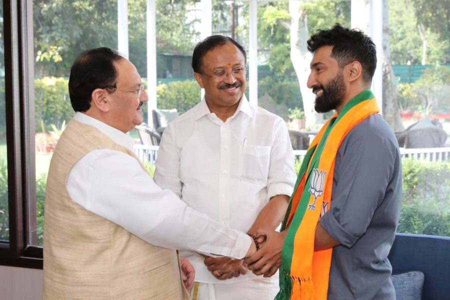 BJP woos Kerala Christians, Anil Antony