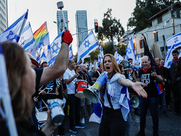 Thousands of Israelis take to streets, protest legal changes on eve of nations 75th birthday