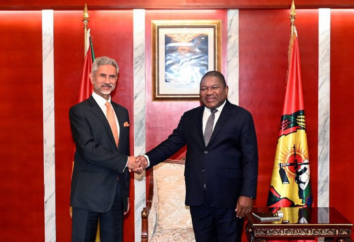 S Jaishankar with Mozambique President Filipe Nyusi