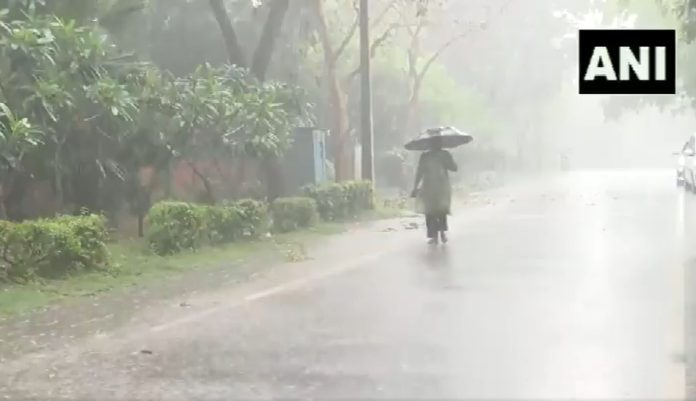 May rain India, Delhi