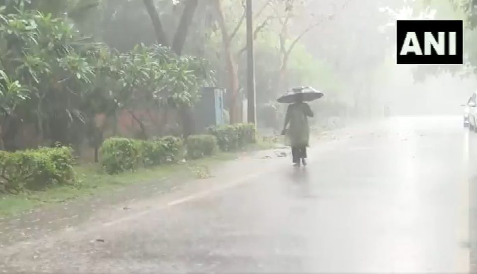 Delhi rain