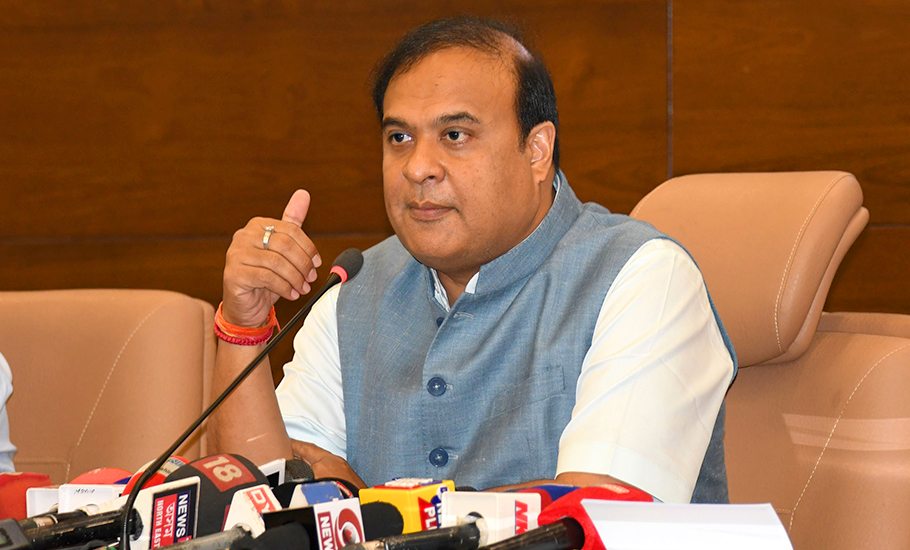 State, Centre working silently; Manipur situation to improve in 7-10 days: Assam CM