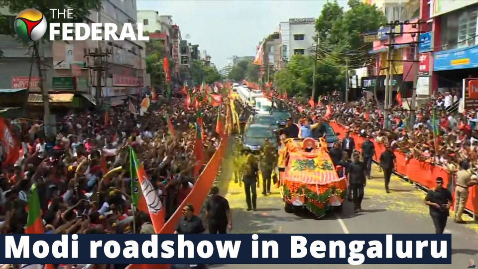 PM Modi takes out 8-km rally in Bengaluru